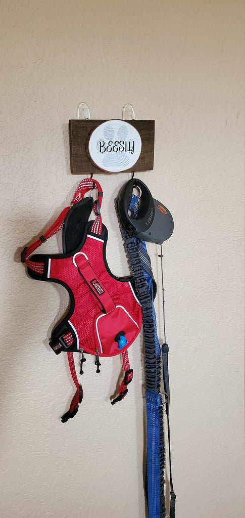 Leash Holder wall mounted