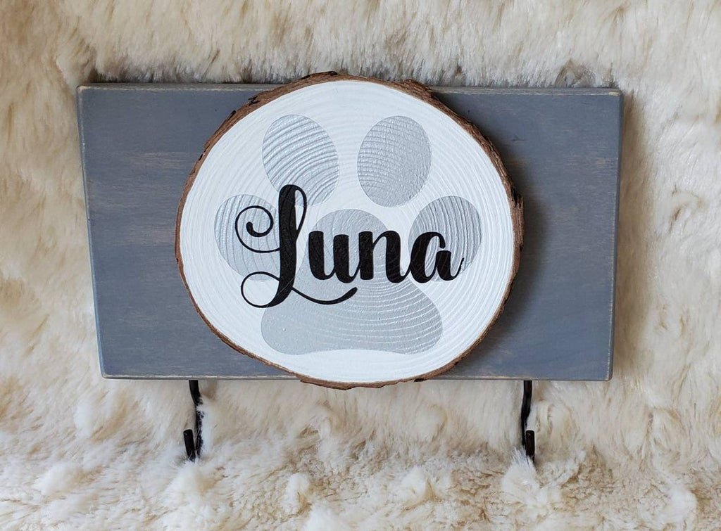 Luna paw print custom leash holder silver paw white background weathered grey plank