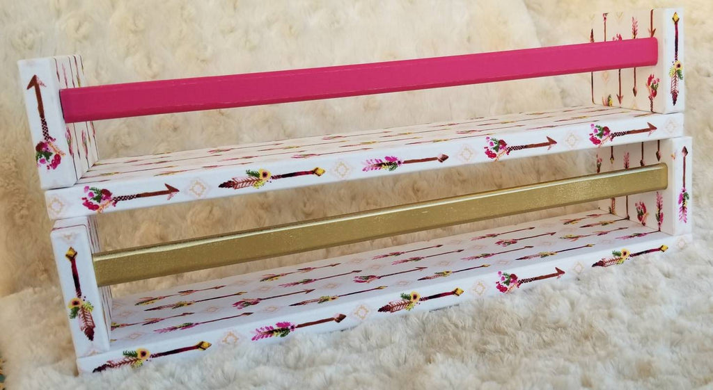 Custom Bar Colors on Arrows, Flowers and Feathers Wall Shelves