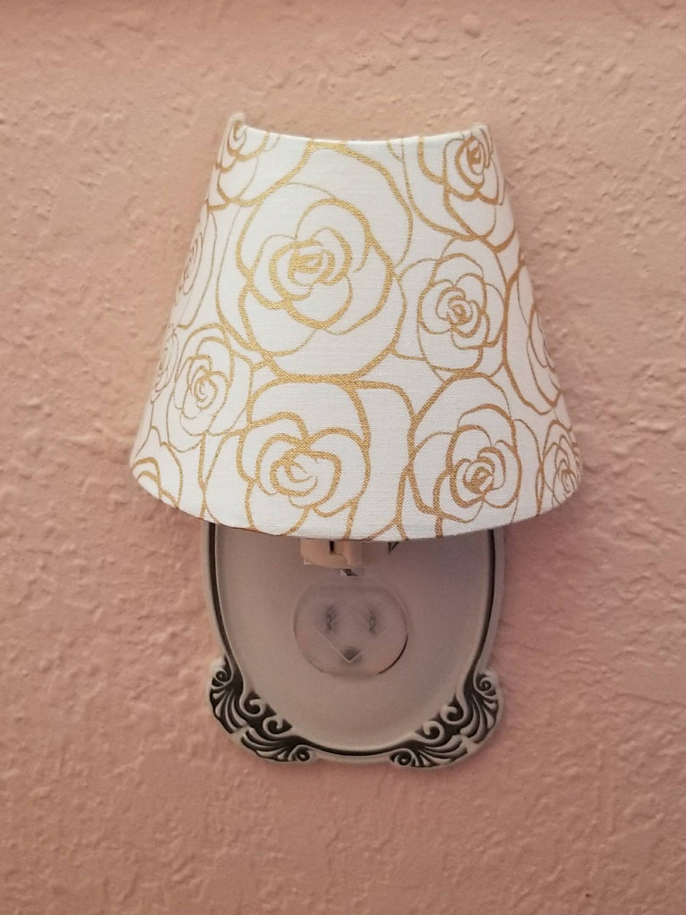 Gold Outlined Roses Night Light - does not include decorative outlet cover 